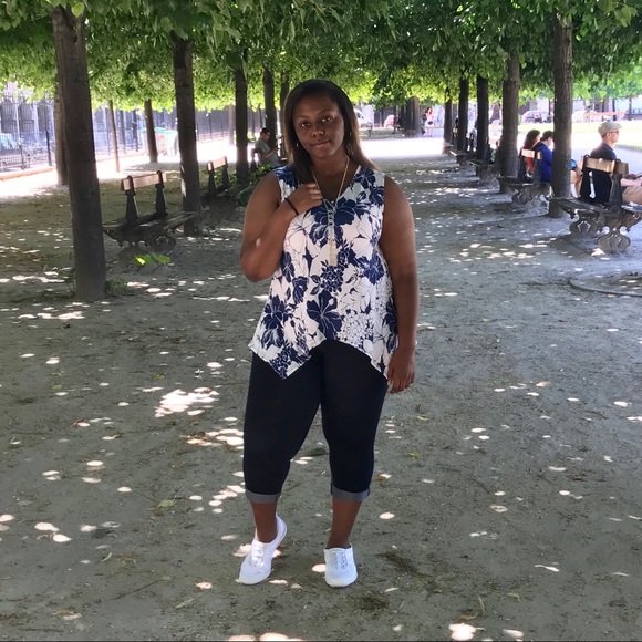 Meet your Posher, Leiah - Picture 8 of 8